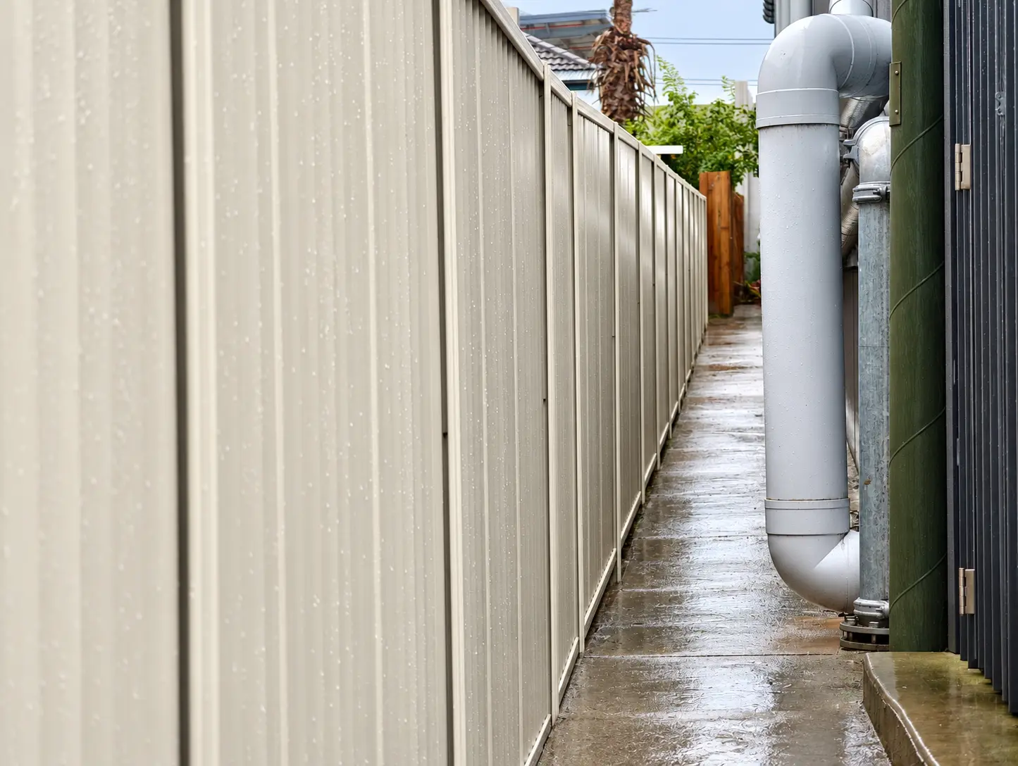 Carefully aligned residential boundary fence
